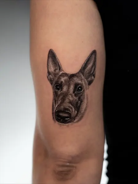 lewis.tattoo
