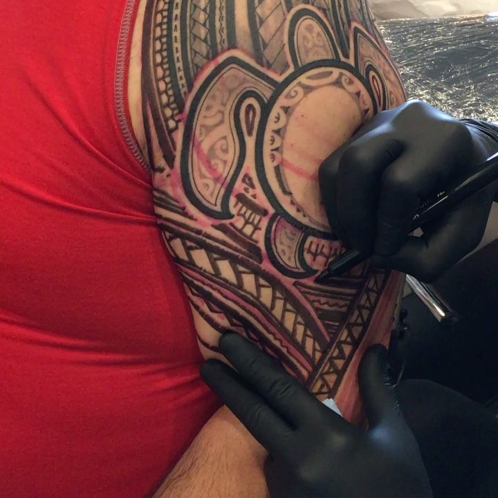 Ink and Dagger Tattoo