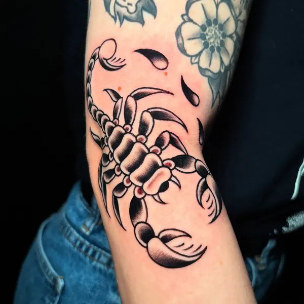 Ink and Dagger Tattoo