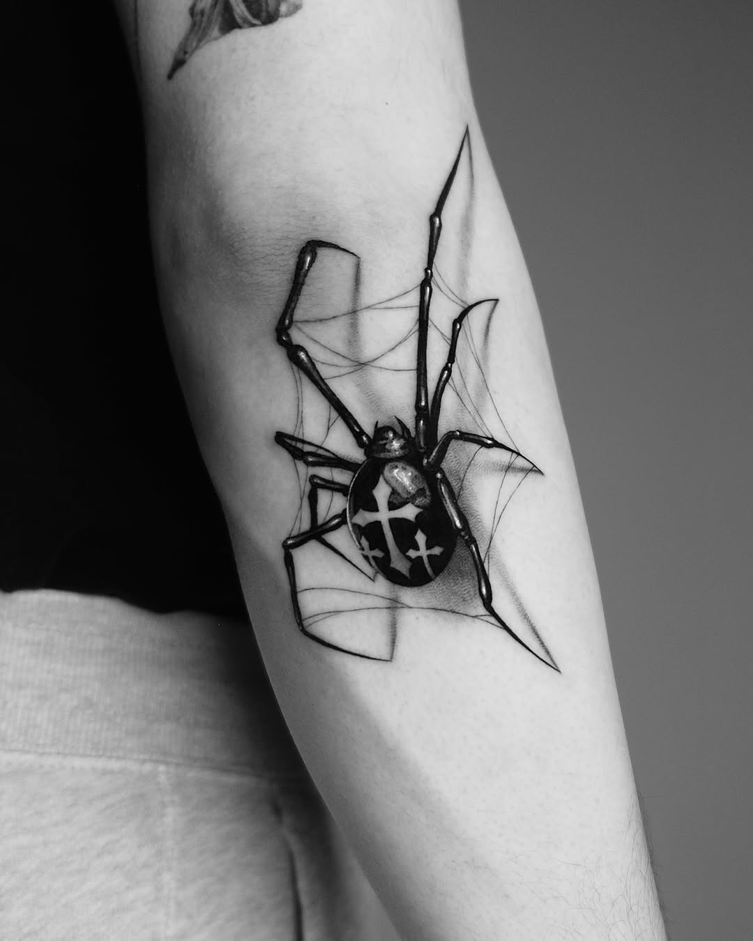 40.tatt
