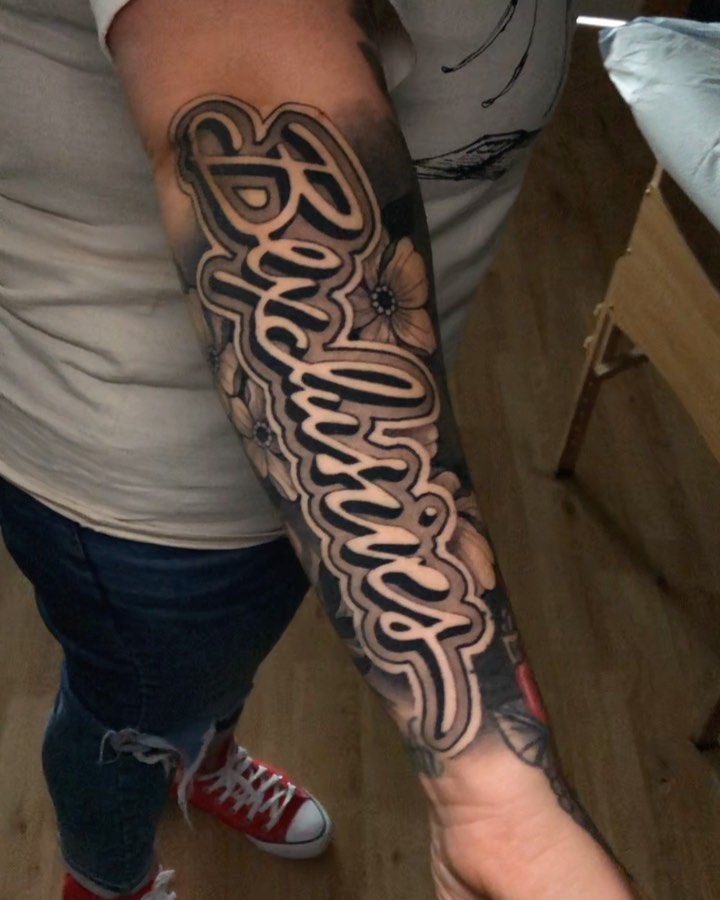 Lettering