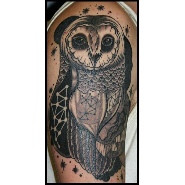 Full Circle Tattoo