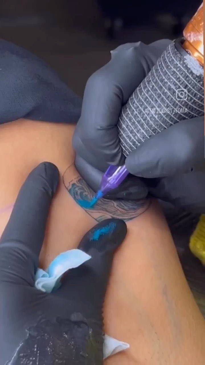 tattooist_toma