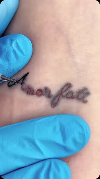 tattooist_arar