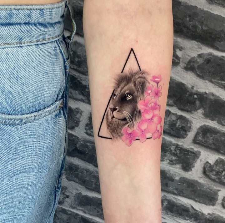 lewis.tattoo