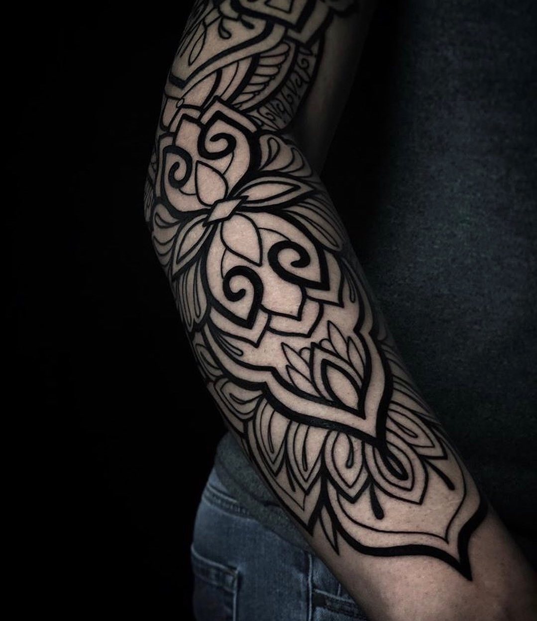 Ink and Dagger Tattoo