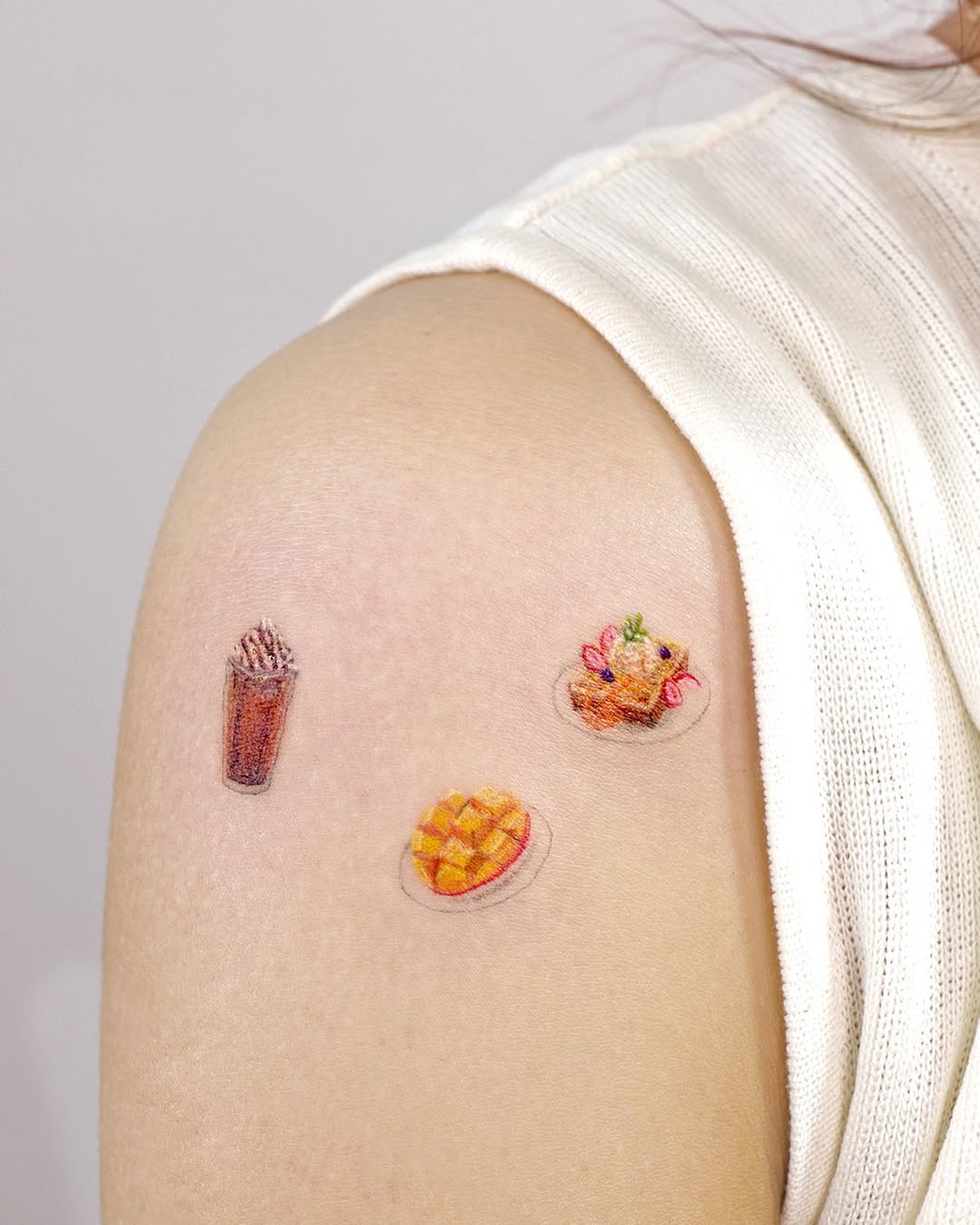 ovenlee.tattoo