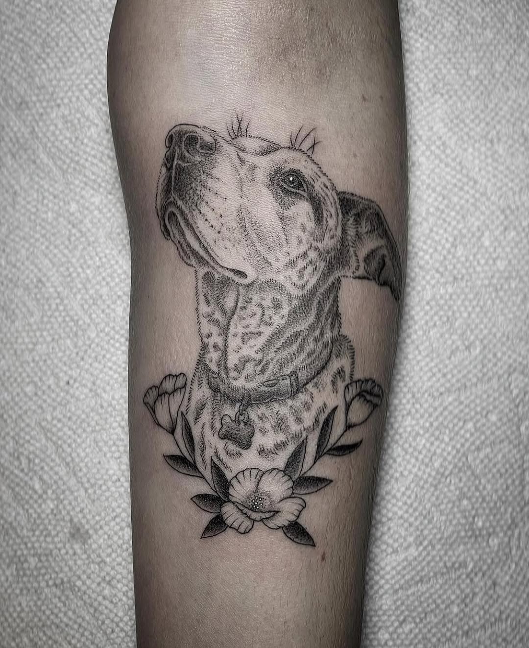 Full Circle Tattoo