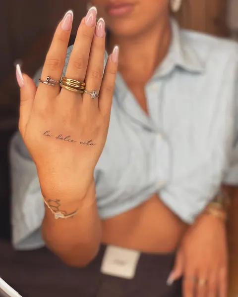 Lettering, Mini