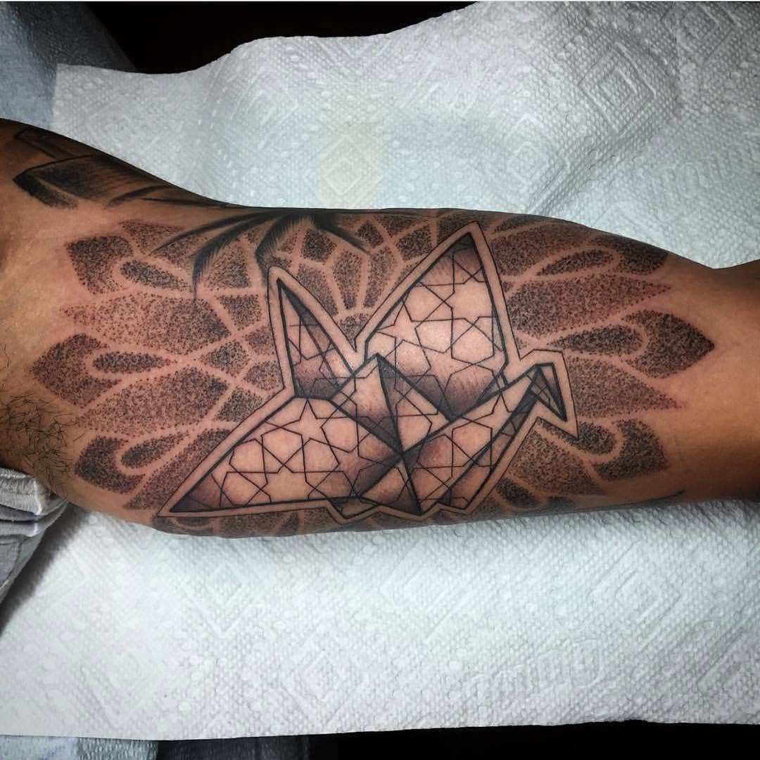 Full Circle Tattoo