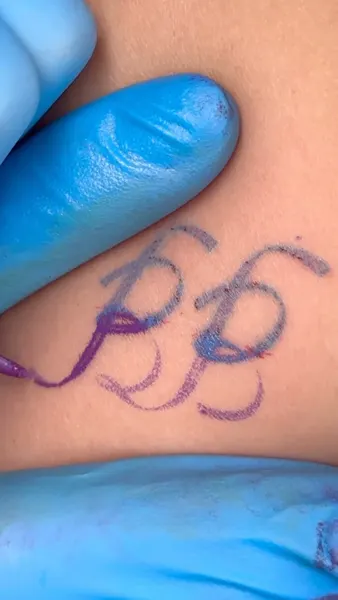 tattooist_arar