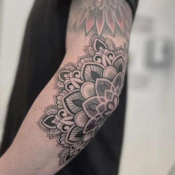 Guru Tattoo