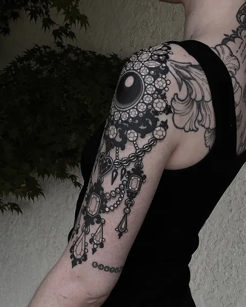 black_casket