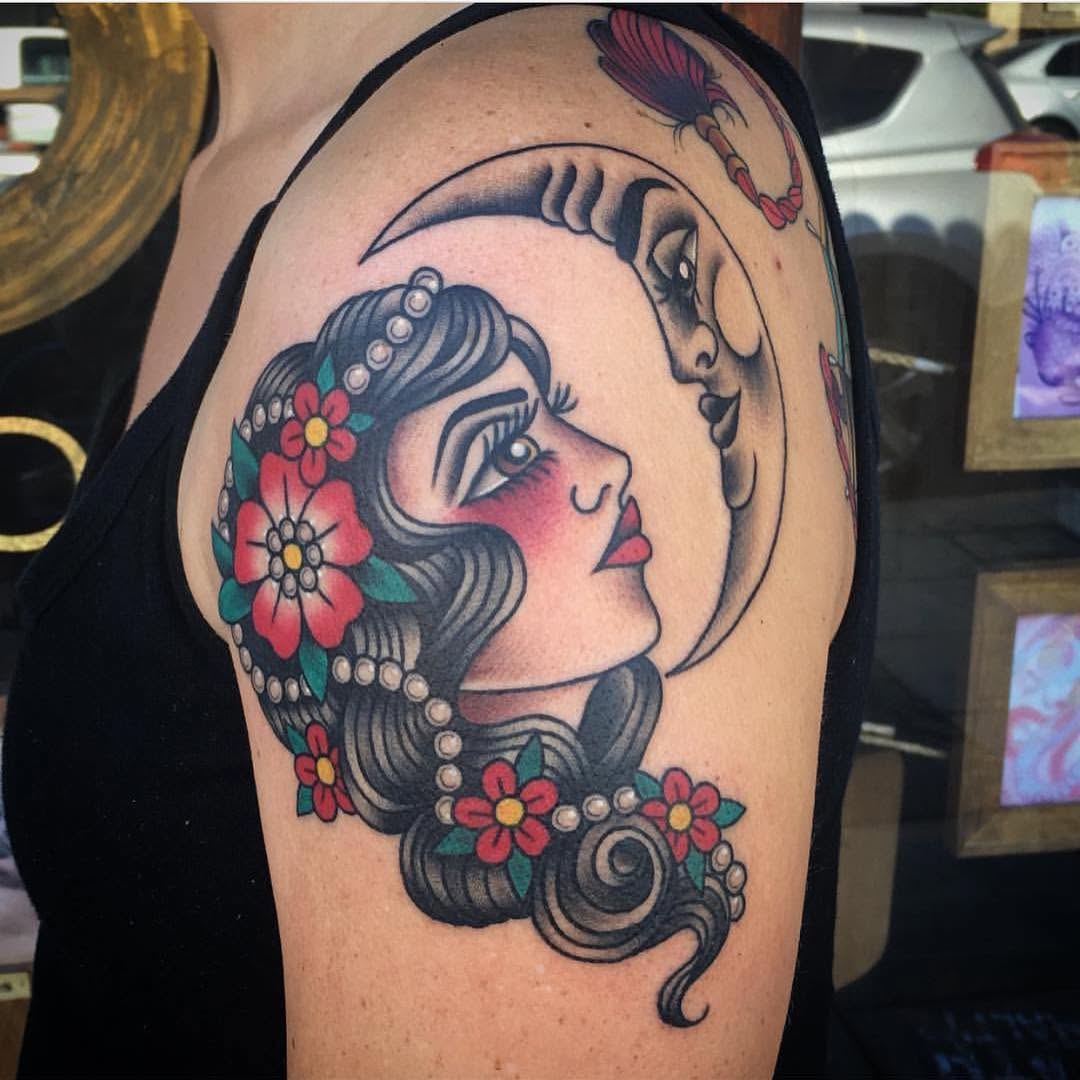 Full Circle Tattoo