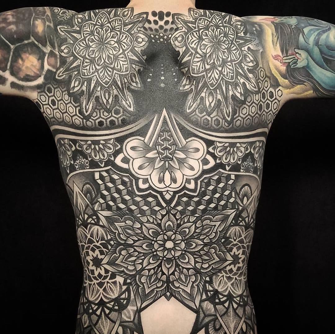 Ink and Dagger Tattoo
