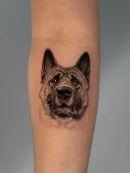 lewis.tattoo
