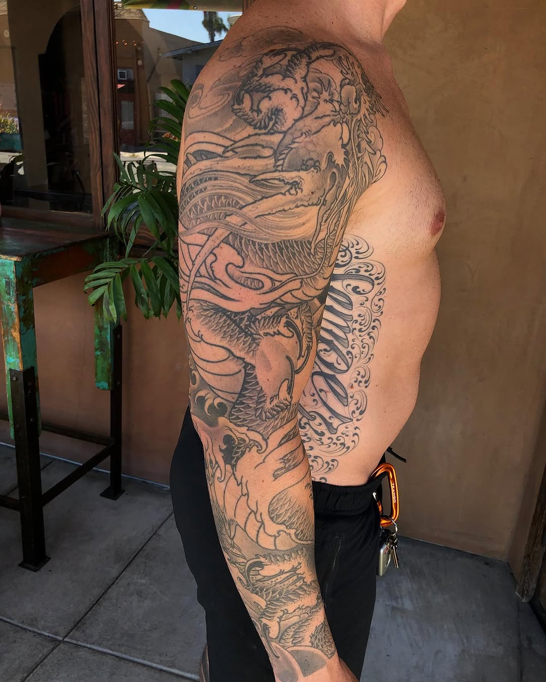 Full Circle Tattoo