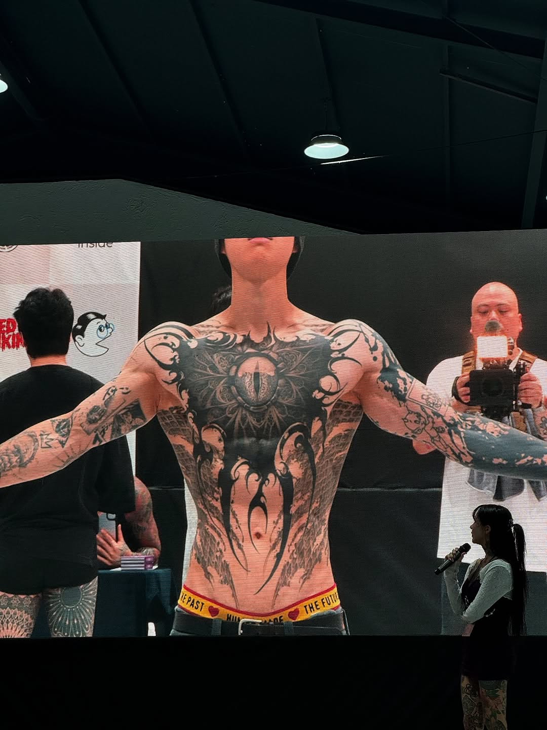 swan_tattooer