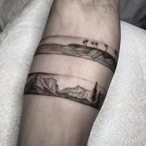 Full Circle Tattoo