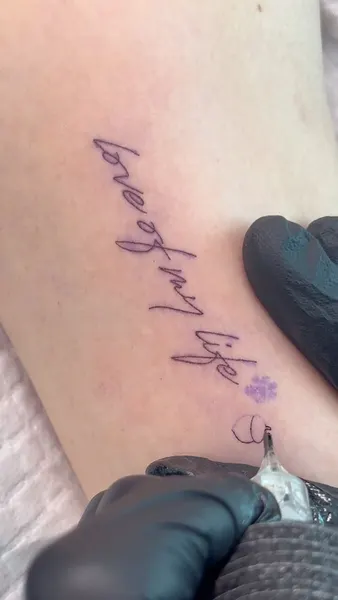tattooist_arar
