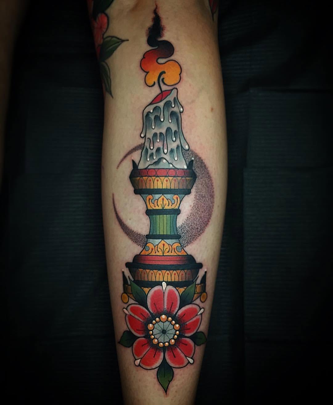 Full Circle Tattoo