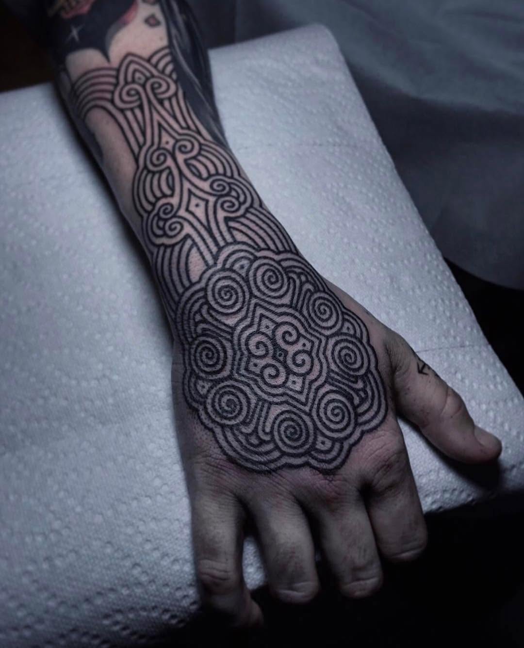 Ink and Dagger Tattoo