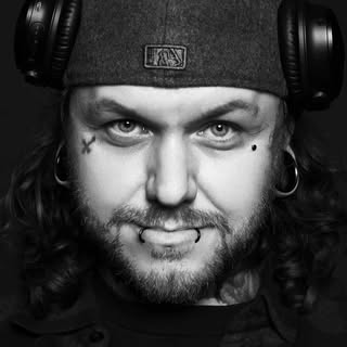 alex_rattray_ink