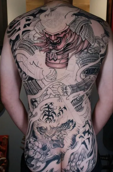 900+ ý tưởng hay nhất về Samurai tattoo trong 2026
