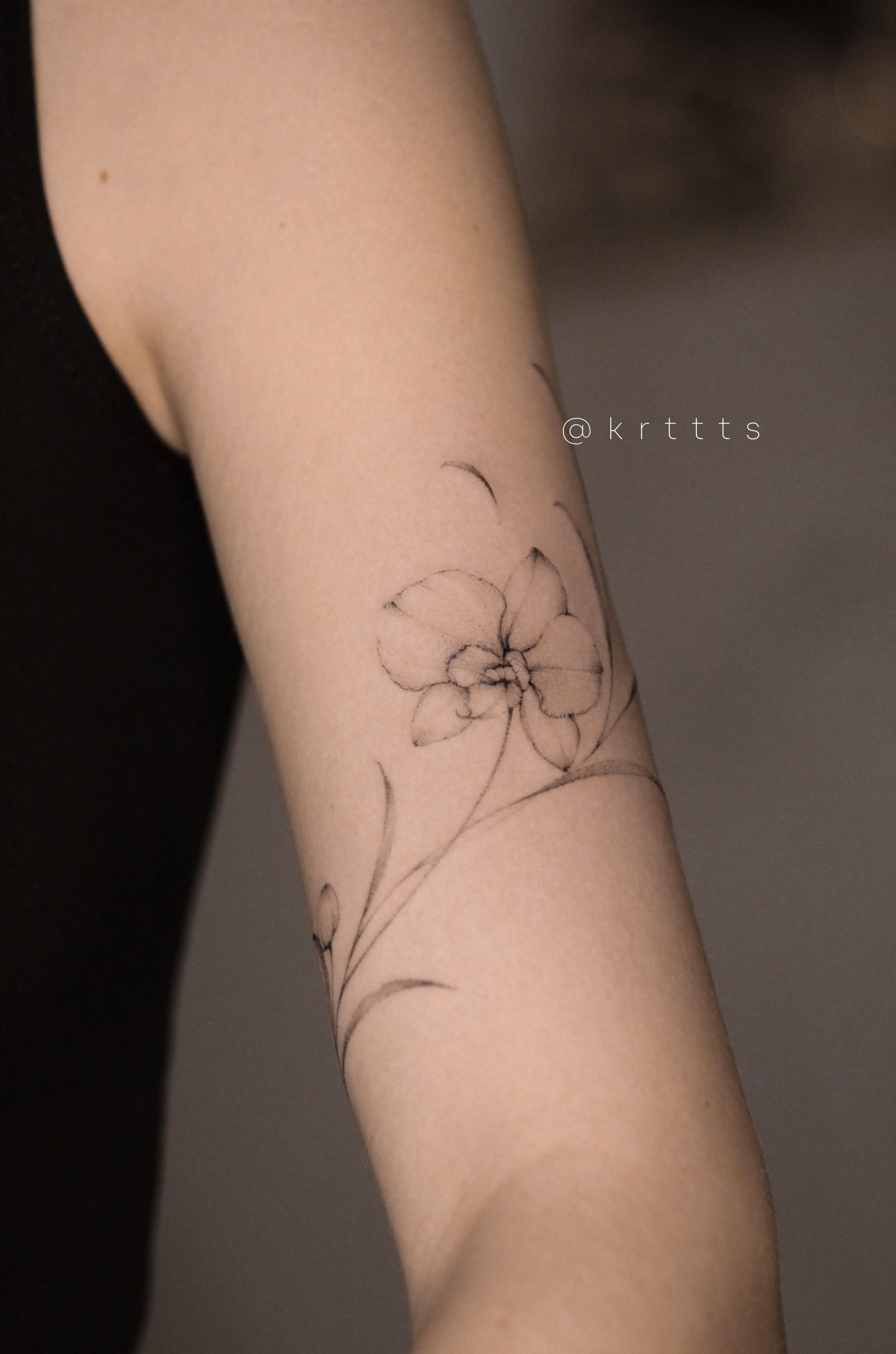 flowers tattoo